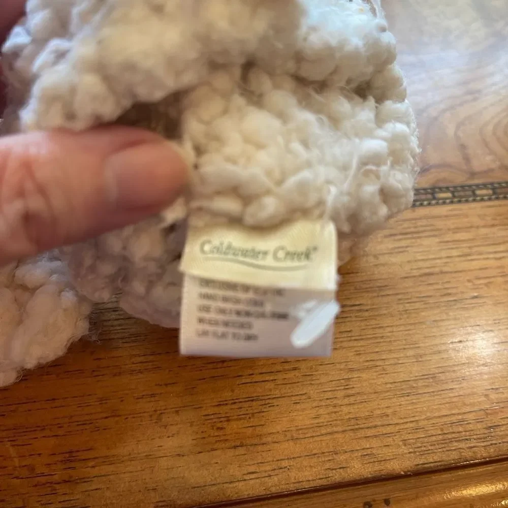 Coldwater Creek Knub Knit Gloves!